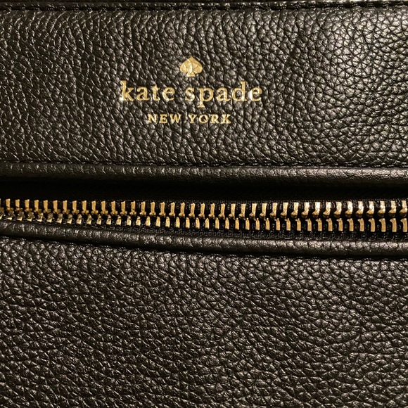 Kate Spade crossbody purse - Picture 2 of 6